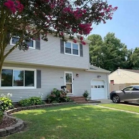 Cheerful 3-Bedroom 3Bath With Fire Pit And Patio Hampton Exterior photo